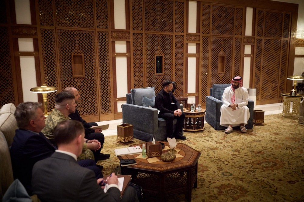 Ми готові бути безпековими донорами: Україна і Саудівська Аравія підписали договір про оборонне співробітництво Ми готові бути безпековими донорами: Україна і Саудівська Аравія підписали договір про оборонне співробітництво