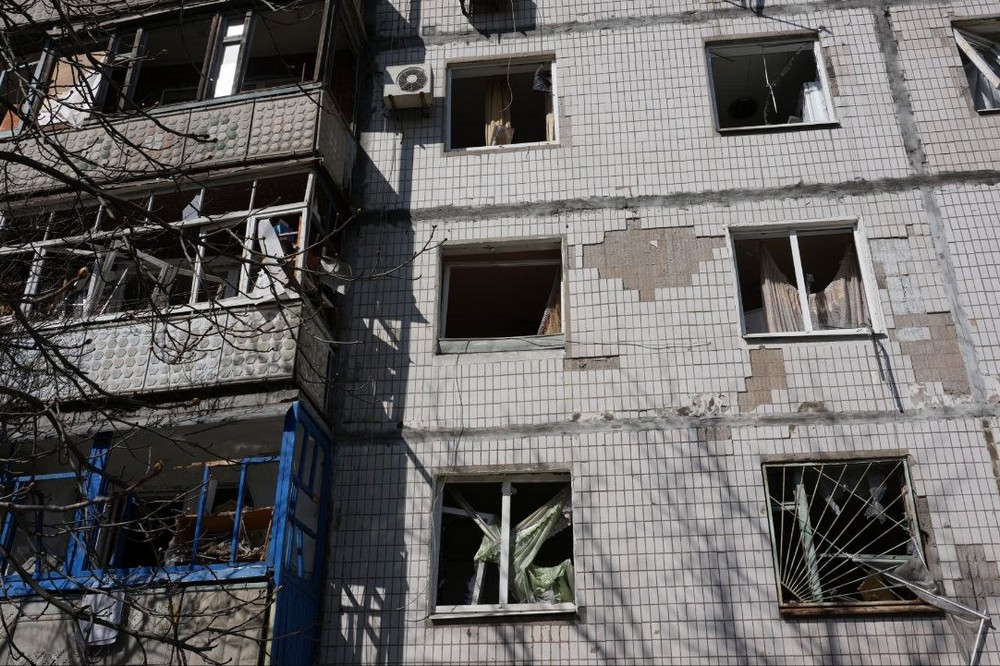 Росіяни вдарили по Краматорську вдень 29 березня. Є загиблі і поранені. Серед вбитих – дитина. Росіяни вдарили по Краматорську вдень 29 березня. Є загиблі і поранені. Серед вбитих – дитина.