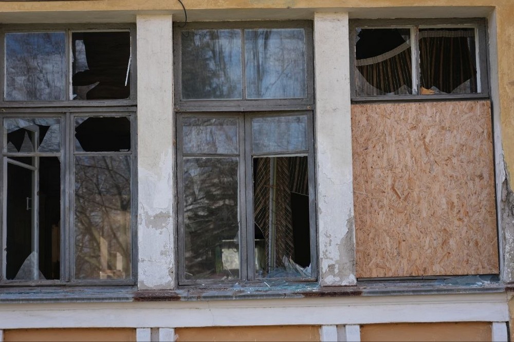 Росіяни вдарили по Краматорську вдень 29 березня. Є загиблі і поранені. Серед вбитих – дитина. Росіяни вдарили по Краматорську вдень 29 березня. Є загиблі і поранені. Серед вбитих – дитина.