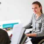 Робота для людей з інвалідністю у Хмельницькій області: понад 300 вакансій з зарплатою до 50 000 грн