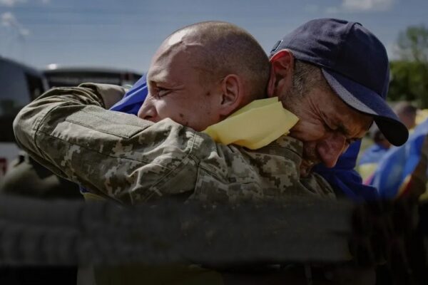 Допомога військовим після звільнення з полону - які виплати та пільги гарантує держава