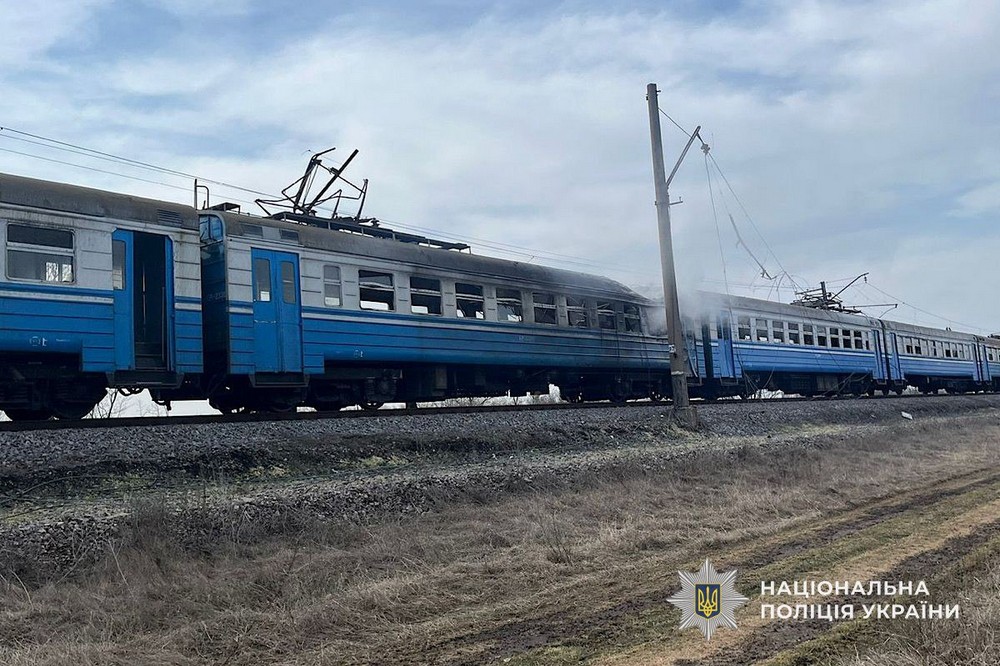 Ворожа атака на електричку у Криворізькому районі 2 березня: все що відомо - 1 Ворожа атака по електричці у Криворізькому районі 2 березня