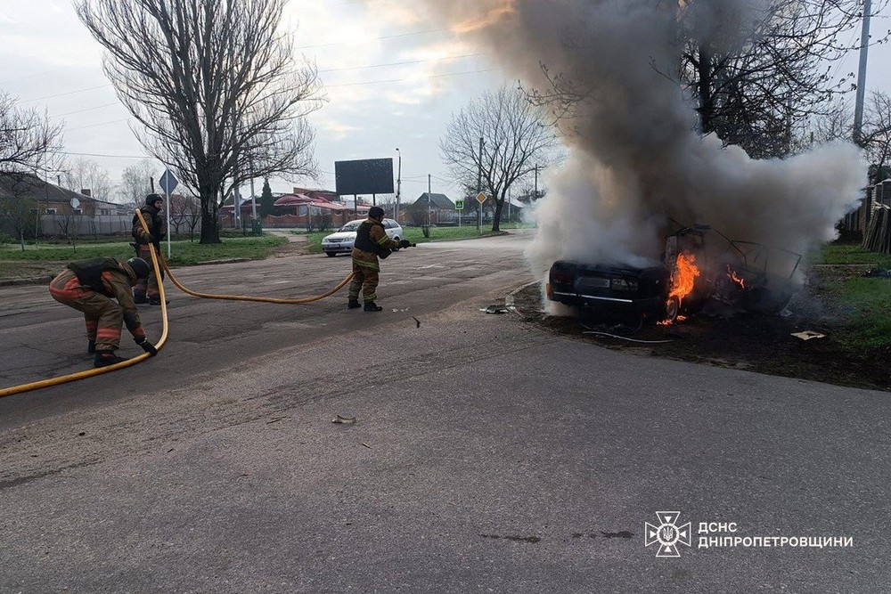 Удари по «Новій пошті» і енергетиці, є поранені: масована нічна повітряна атака 1 квітня – все, що відомо Удари по «Новій пошті» і енергетиці, є поранені: масована нічна повітряна атака 1 квітня – все, що відомо