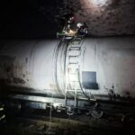 Дитину вдарило струмом на даху вагона-цистерни у Білій Церкві: хлопця рятували  фахівці ДСНС