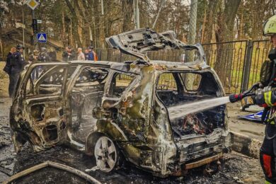 Вбиті люди і тварини, багато поранених, удар по виробництву туалетного паперу: масована повітряна атака 3 квітня тривала майже добу (фото, відео)