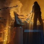 Є жертви, серед поранених діти, влучання у багатоповерхівку: нічна масована повітряна атака 4 квітня – все, що відомо (фото)