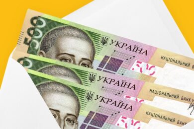 Сьогодні стартували виплати 1500 грн: важливе повідомлення від «Укрпошти»