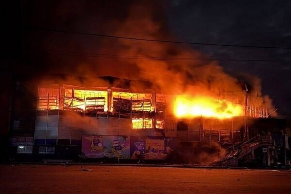 повітряна атака 2 квітня