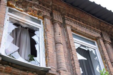 Серед загиблих машиніст потягу, багато поранених, удари по залізниці, портам, енергетиці: нічна повітряна атака 22 квітня – все, що відомо (фото, відео)