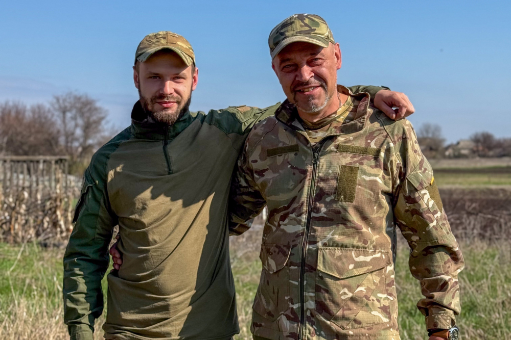 «Однієї крові»: батько і син у лавах 120-ї бригади ТрО 1 101