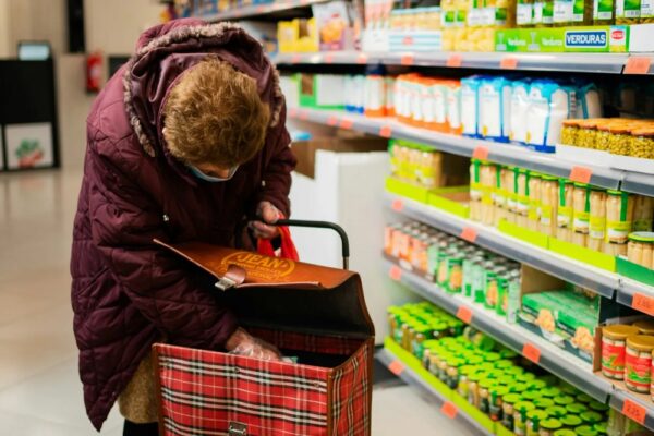 Продуктові сертифікати Сільпо для ВПО у Дніпрі: триває реєстрація – хто і як може отримати