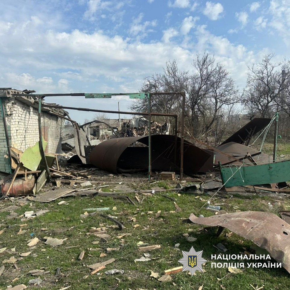 6 вбитих і 10 поранених, серед загиблих дитина – наслідки обстрілів Донеччини за добу (фото)