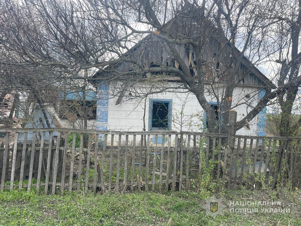 Поранені жінка та 10 поліцейських через ворожі обстріли на Запоріжжі 