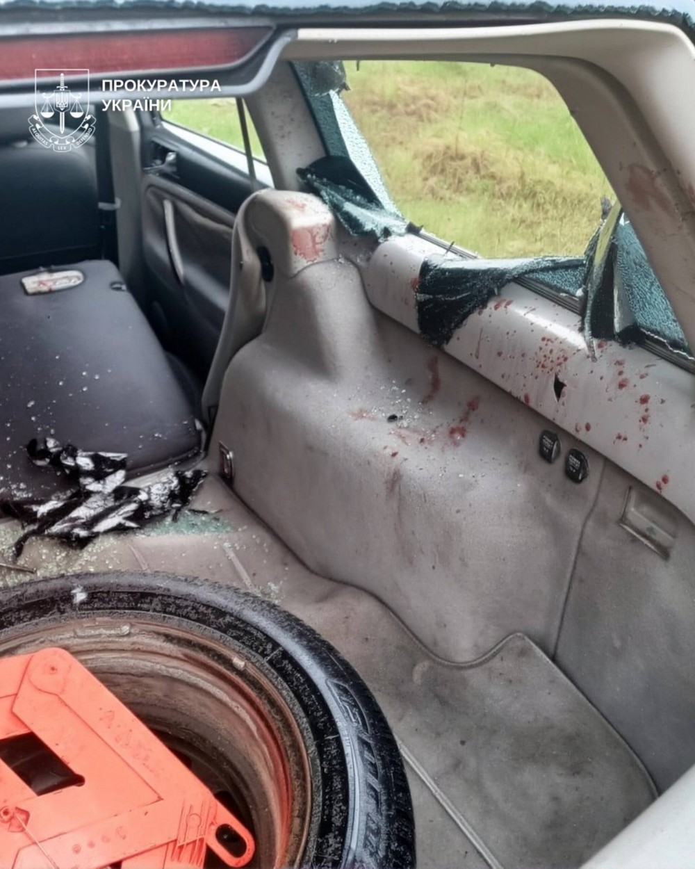 Чоловік підрізав двох військовослужбовців під час перевезення до мобілізаціного центру ТЦК на Буковині