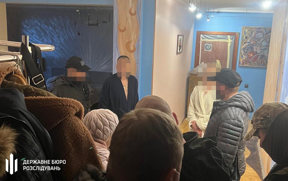 Помічники нардепів виявилися шахраями: дурили ухилянтів, виманюючи у них тисячі доларів