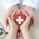 Медична допомога не за місцем реєстрації: як отримати і чи мають право відмовити