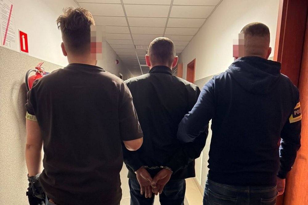 37-річного українця депортували з Польщі — що стало причиною 1 37-річного українця депортували з Польщі — що стало причиною