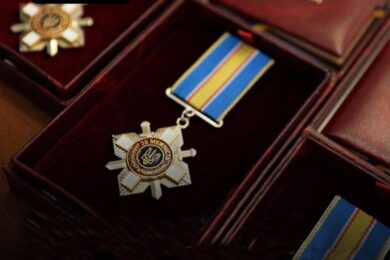 Орден «За мужність»: які грошові виплати і пільги передбачені