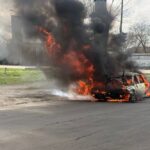 За три доби 35 поранених і вбитий, спалені автівки, зруйновані будинки: суттєво загострилася ситуація у Нікополі і районі (фото)