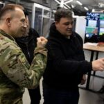 Сирський відвідав найскладніший напрямок фронту: