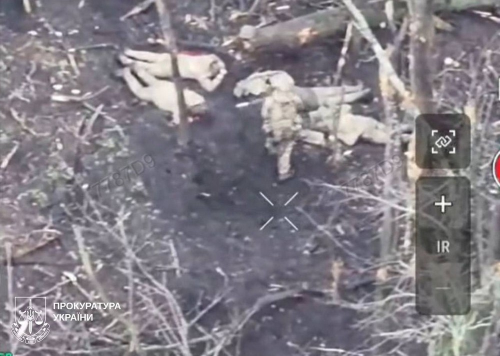 Росіяни вбили евакуаційну групу та 4 полонених під час так званого «перемир’я» Росіяни вбили евакуаційну групу та 4 полонених під час так званого «перемир’я»