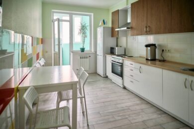 Запрацювала перша квартира у Києві для молоді, що повернулася депортації чи ТОТ (фото)