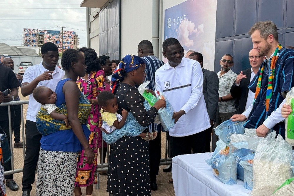 Україна відкрила перший агрохаб в Африці в межах ініціативи Президента України Food from Ukraine. Тут вже почали надавати допомогу. Розповідаємо, що про це відомо.