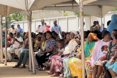 Україна відкрила перший агрохаб в Африці: роздали продукти ганійським вдовам (фото)