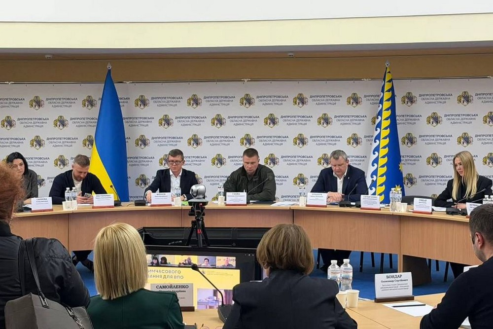 Допомога ВПО на Дніпропетровщині: виявлено незаконні побори та інші порушення, запропоновані конкретні рішення