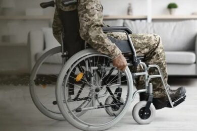 Грошова допомога військовим при встановленні інвалідності у 2026 році – які суми виплат
