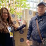 Щомісячна продуктова допомога ВПО з Маріуполя у Києві: що у складі набору і як отримати