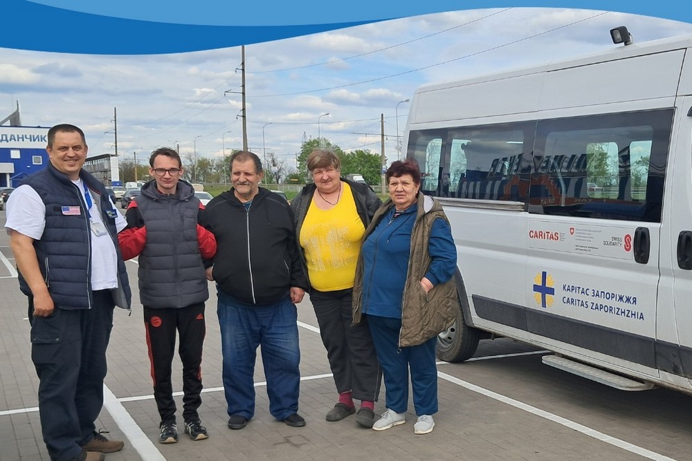 Евакуація на Запоріжжі: куди звернутися за допомогою
