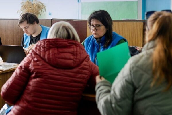 Стартував масштабний проєкт допомоги у прифронтових областях: що можна отримати і куди звертатися