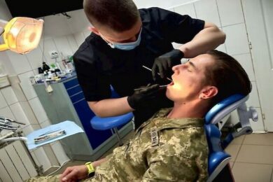 Безкоштовна стоматологія захисникам та їх родинам у Рівненській області