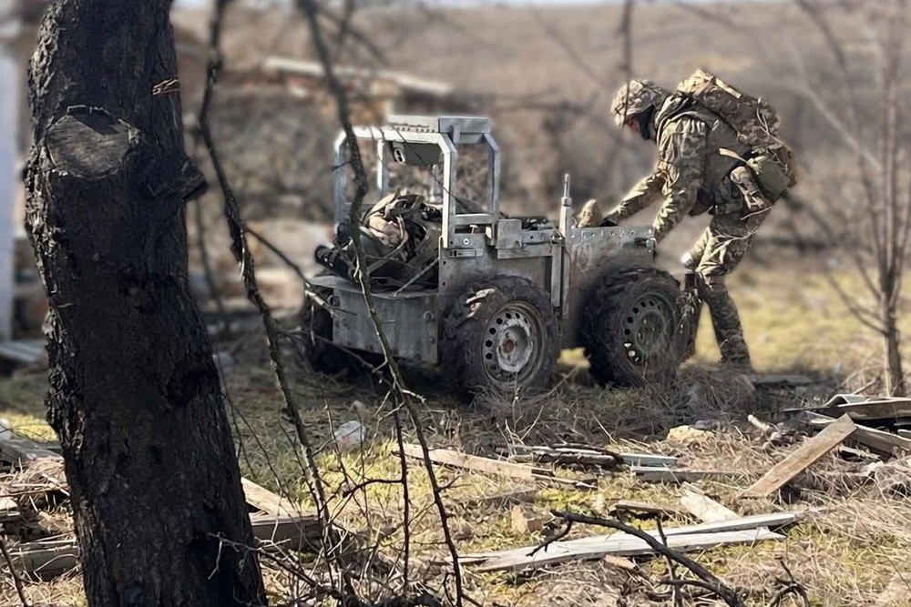 Війна в Україні 4 травня: ворог просунувся біля Костянтинівки, втратив 1120 солдатів за добу 1 Війна в Україні 4 травня: ворог просунувся біля Костянтинівки, втратив 1120 солдатів за добу