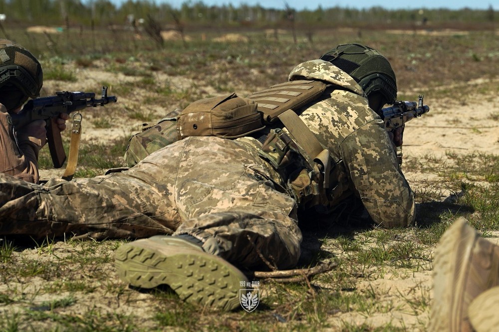 Війна в Україні 9 травня: ворог просунувся на Донеччині, втратив 1080 солдатів за добу 1 Війна в Україні 9 травня: ворог просунувся на Донеччині, втратив 1080 солдатів за добу