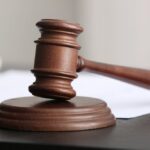 Продала сина для жебракування: у