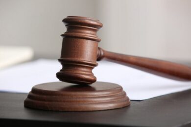 Військовий проспав повітряну тривогу під