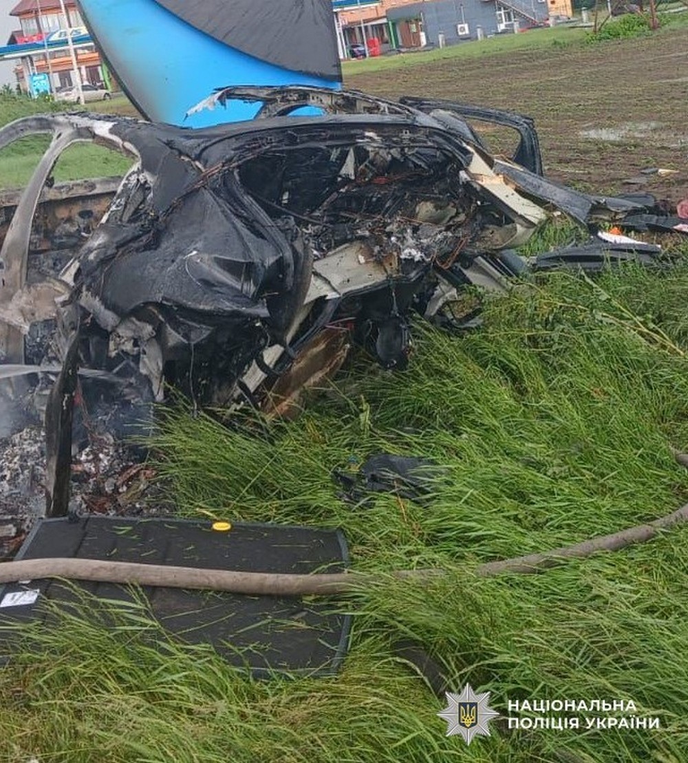 Відома блогерка з Дніпра загинула разом зі своєю помічницею у моторошній ДТП (відео, фото) Відома блогерка з Дніпра загинула разом зі своєю помічницею у моторошній ДТП (відео, фото)