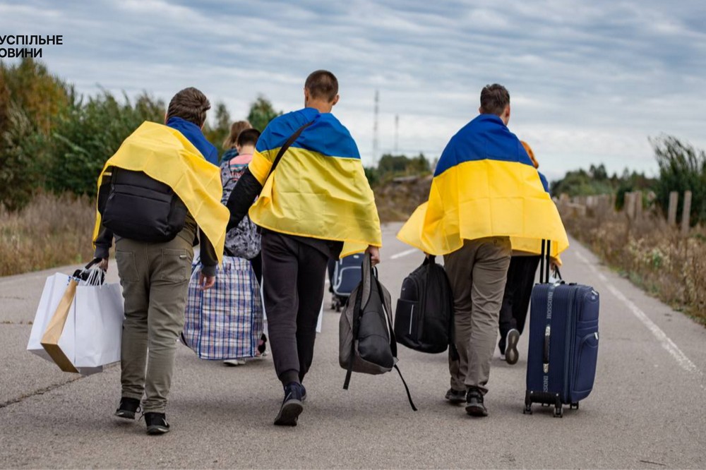 Українців просять поділитися спогадами про життя в окупації