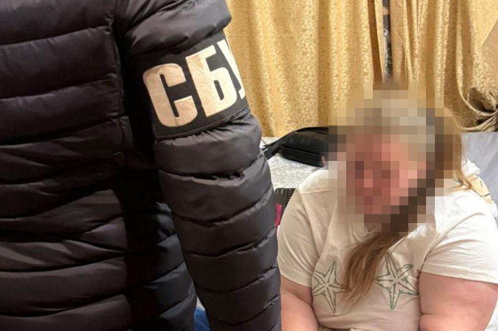 Видавала себе за поштового кур’єра й готувала теракт у Житомирі – затримано російську агентку 1 Видавала себе за поштового кур’єра й готувала теракт у Житомирі – затримано російську агентку