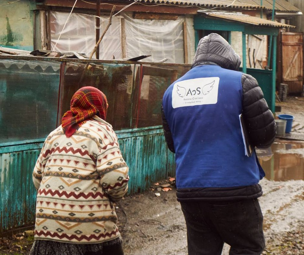 Новий проєкт допомоги від NRC і у 4 областях: гроші, гуманітарні набори тощо – куди звертатися