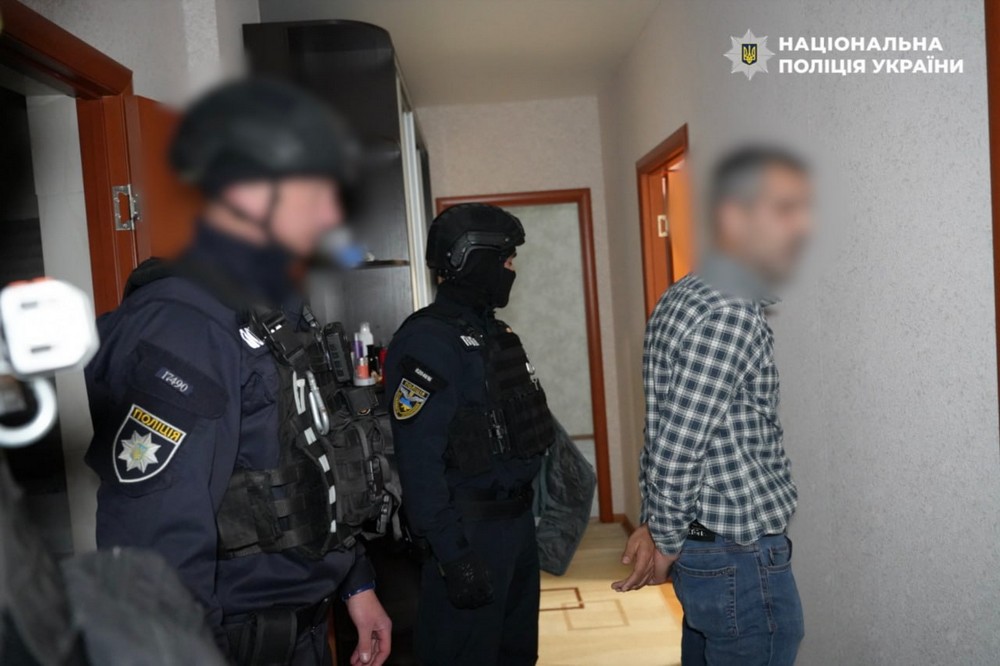 Гуманітарна допомога на прилавках ринку: викрито схему на 44 млн грн (фото, відео)