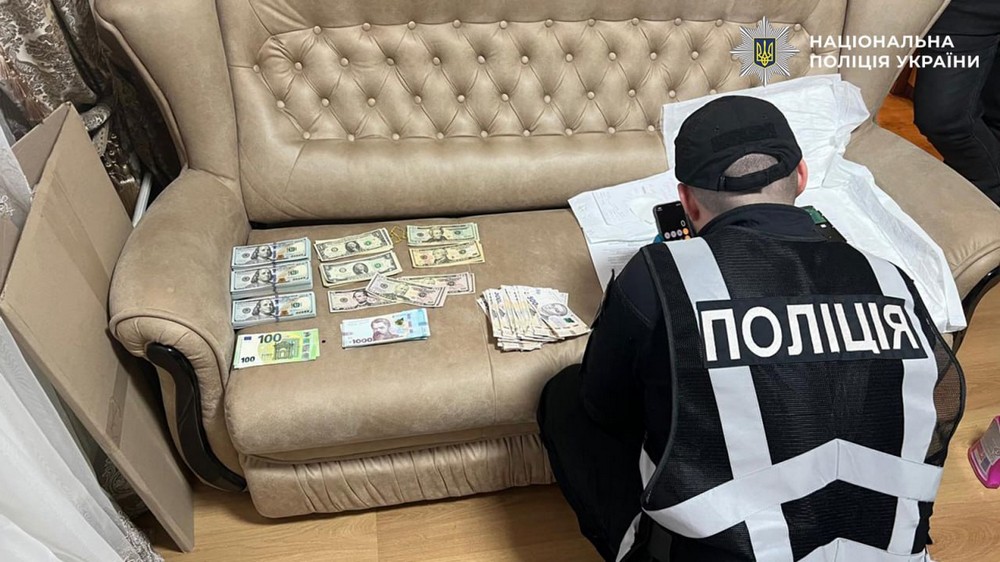 Комбат вимагав у підлеглих на Запорізькому напрямку по 200 грн щомісяця: затримано військовослужбовця (фото)