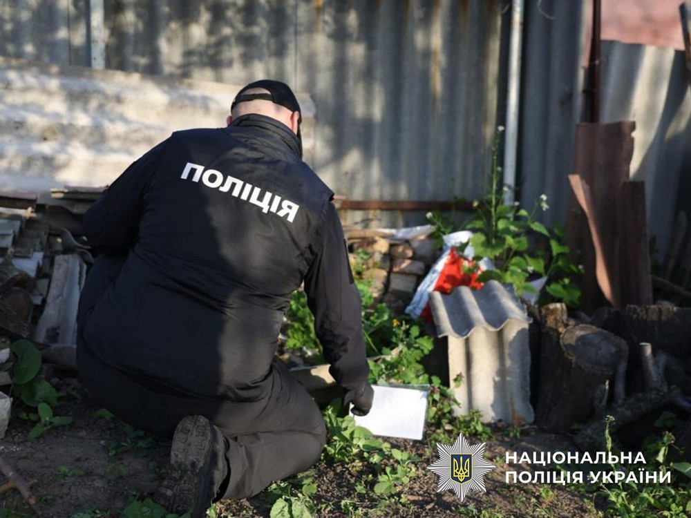 Уся підлога встелена грошима: учасники масштабної схеми у медзакладах Запоріжжя «заробили» понад 200 млн на фіктивних інвалідностях (фото, відео)