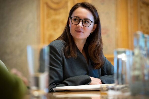 Проблема кадрів в Україні: стартувала державна програма стажування для людей 50+ - як зареєструватися