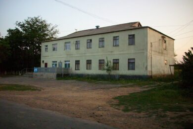 Житло для ВПО за комунальні: родини з дітьми запрошують на Одещину
