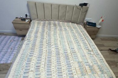 Медики вимагали гроші за лікування