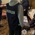 Багатодітна матір з Харкова змушувала роздягатися свою 14-річну доньку і продавала порнографічний контент