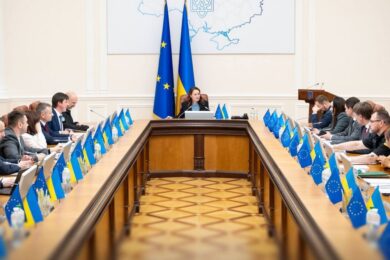 Буде підвищення зарплат і прожиткового мінімуму у 2027 році – Уряд ухвалив Бюджетну декларацію, яка передбачає покращення безпекової ситуації